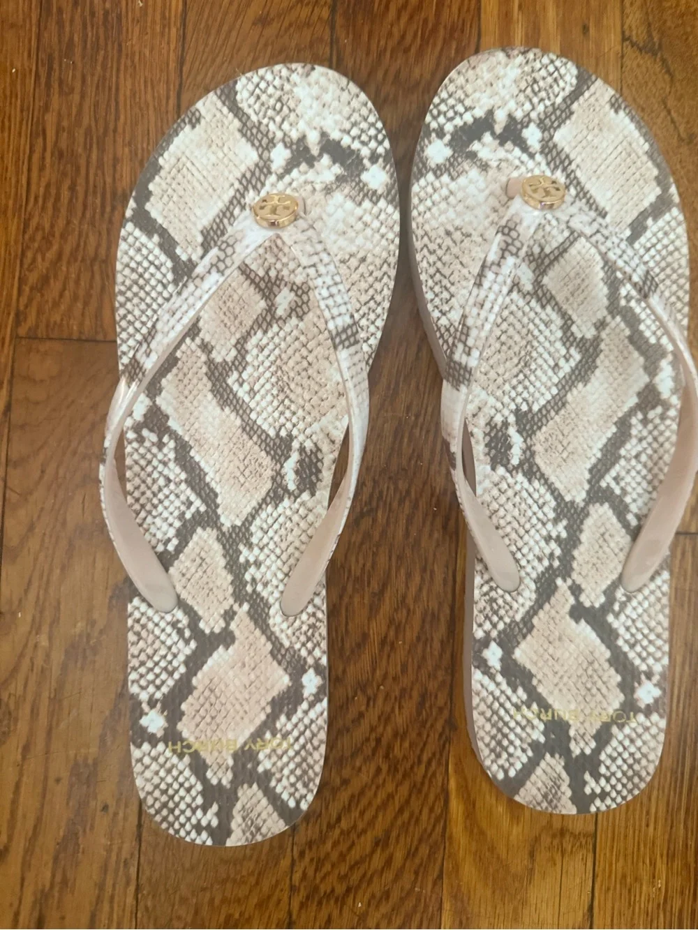 Tory Burch Thin PVC/EVA Flip Flop Flat Sandal Creamy Pink Snake Print Sz 10??